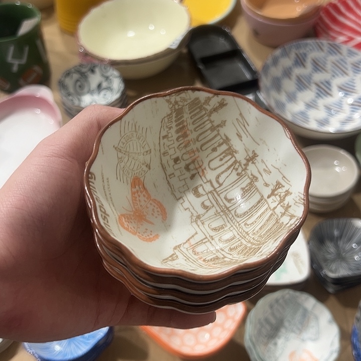 瓷陶瓷微微的颤动