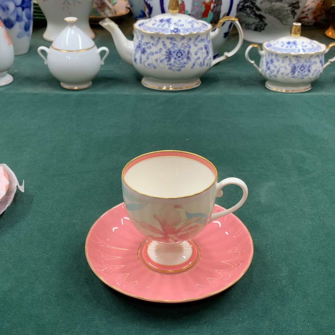 摆件全是大漂亮瓷器啊美美哒