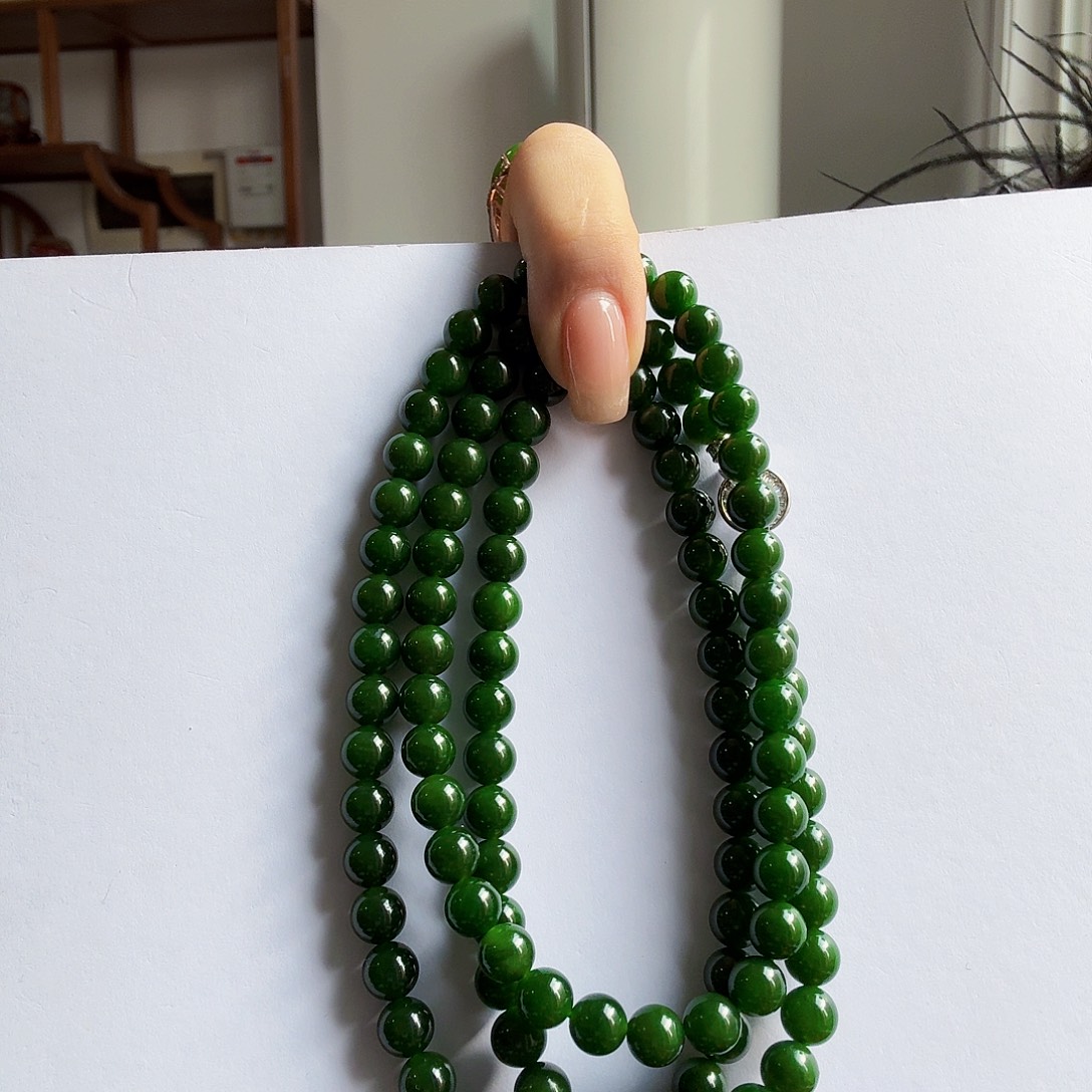 请***爱和田玉（碧玉）未镶嵌颈饰