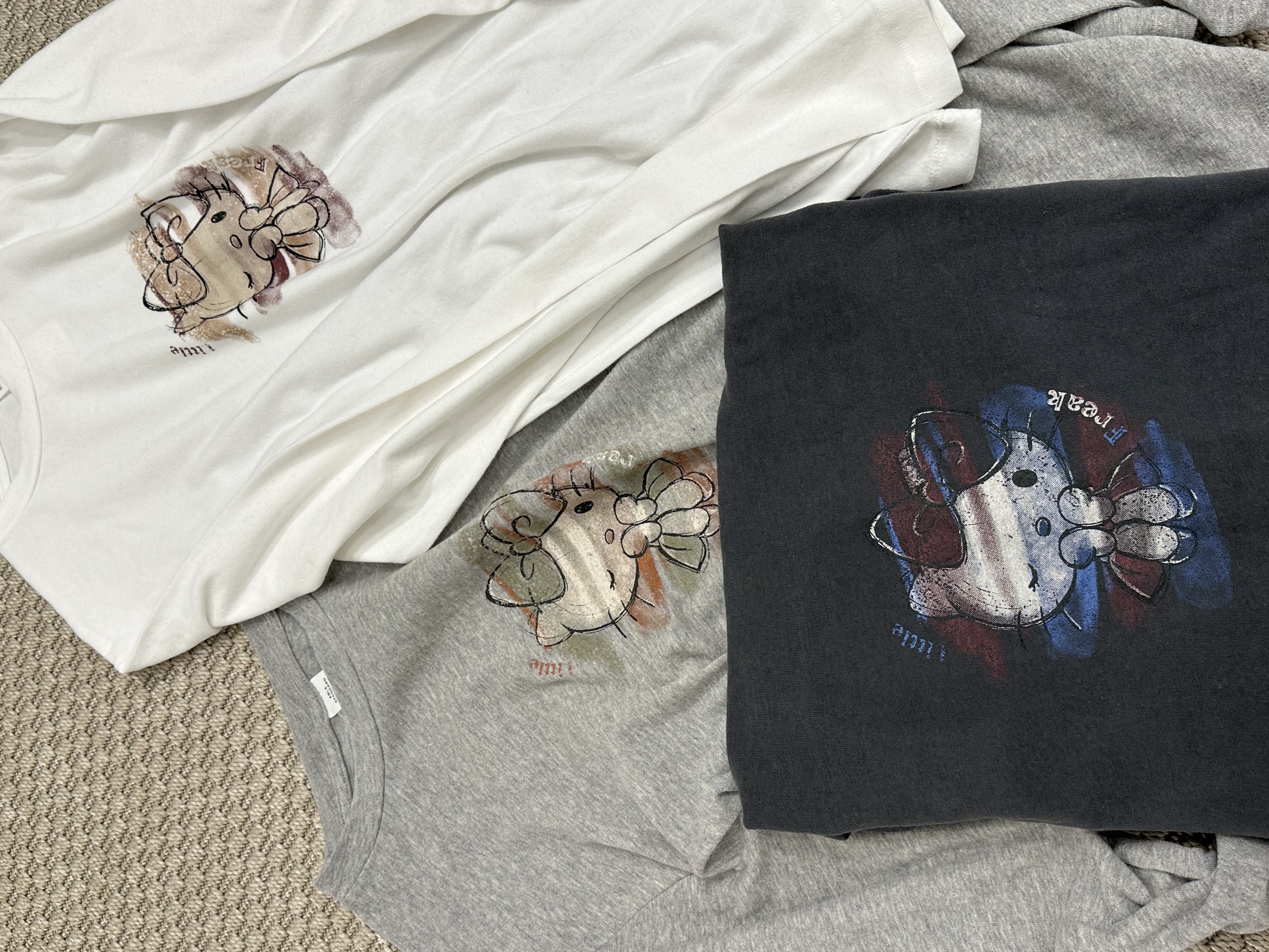 【牛牛】ABLE  KT猫软软糯糯 面膜感 磨毛T恤