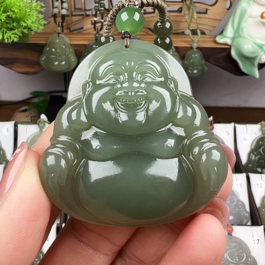 和田玉吊坠(赠链)未镶嵌