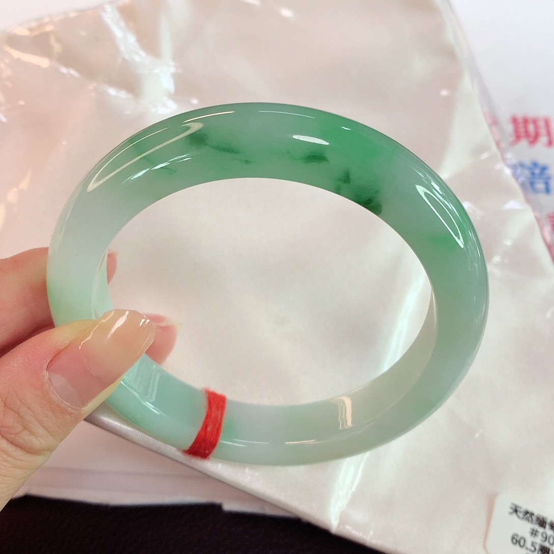 翡翠未镶嵌手镯冰飘花翡翠手镯9057