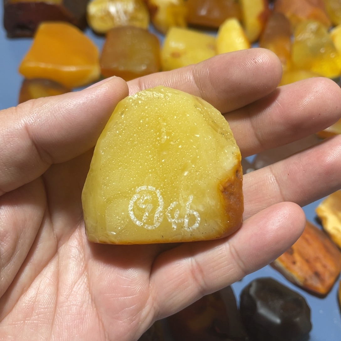 百***禄定制蜜蜡未镶嵌波罗的海琥珀蜜蜡