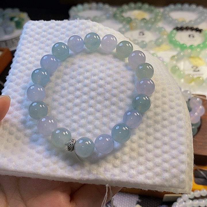 定制翡翠未镶嵌翡翠.