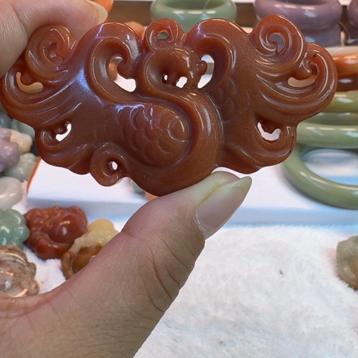 石英岩玉未镶嵌手镯