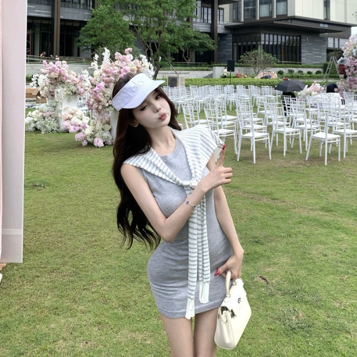 灰色无袖针织背心连衣裙女夏季收腰裙子辣妹包臀短裙百搭披肩套装