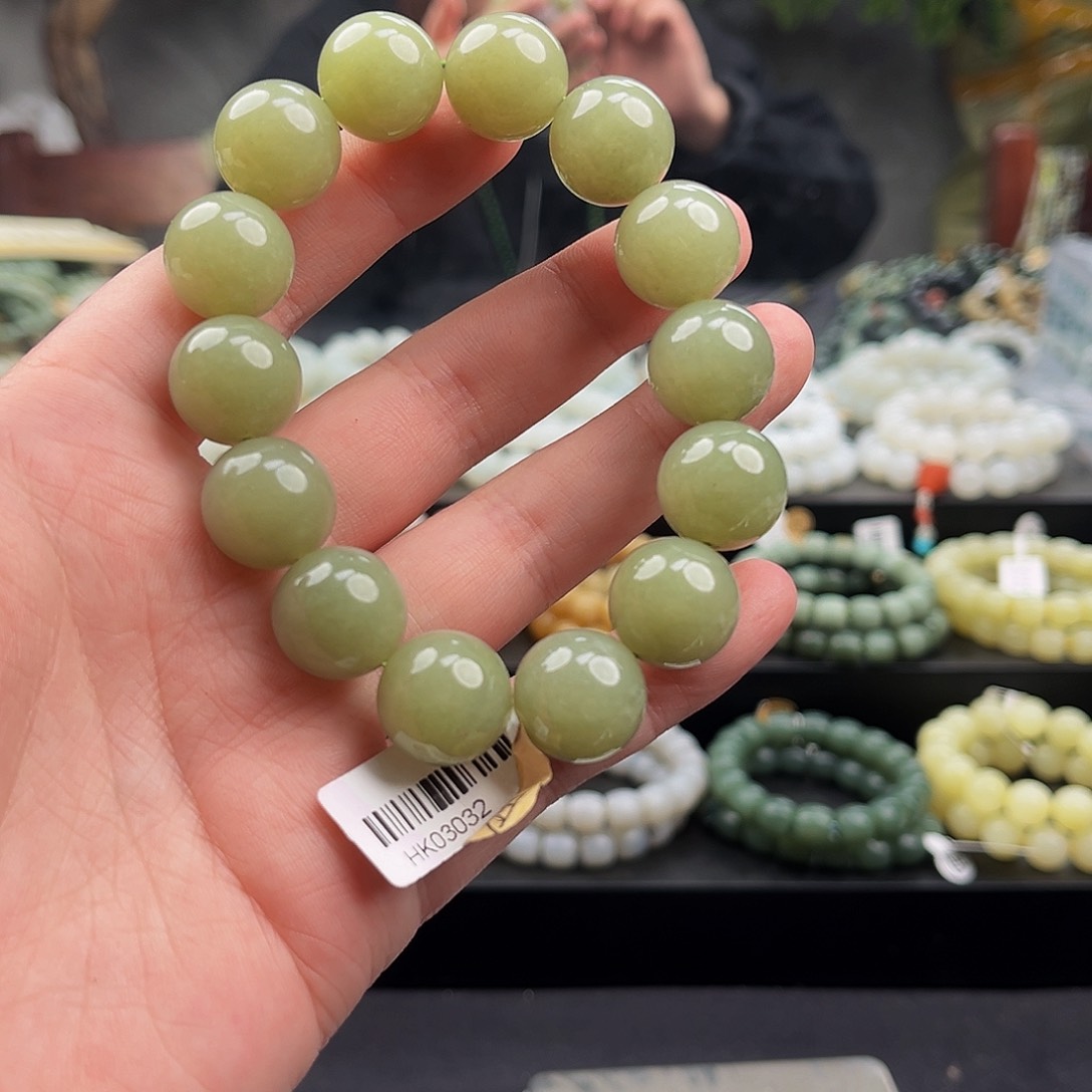 和田玉手串未镶嵌