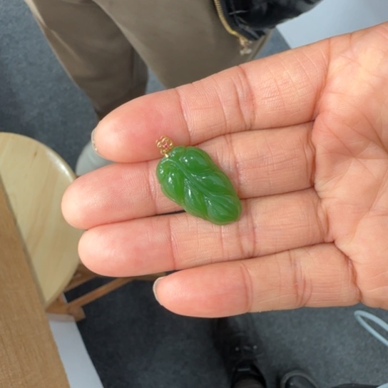 和田玉18K金镶嵌颈饰裸2.5