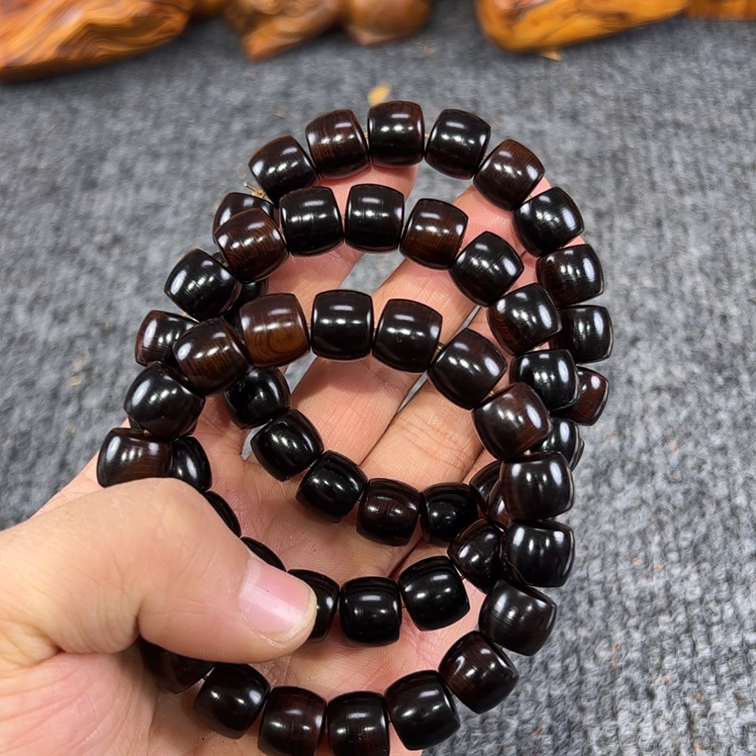 崖柏太行崖柏崖窝天品黑金刚舍利骨11国工，超级香