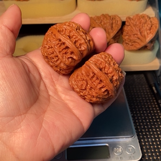 做***哥文玩核桃吊坠核桃