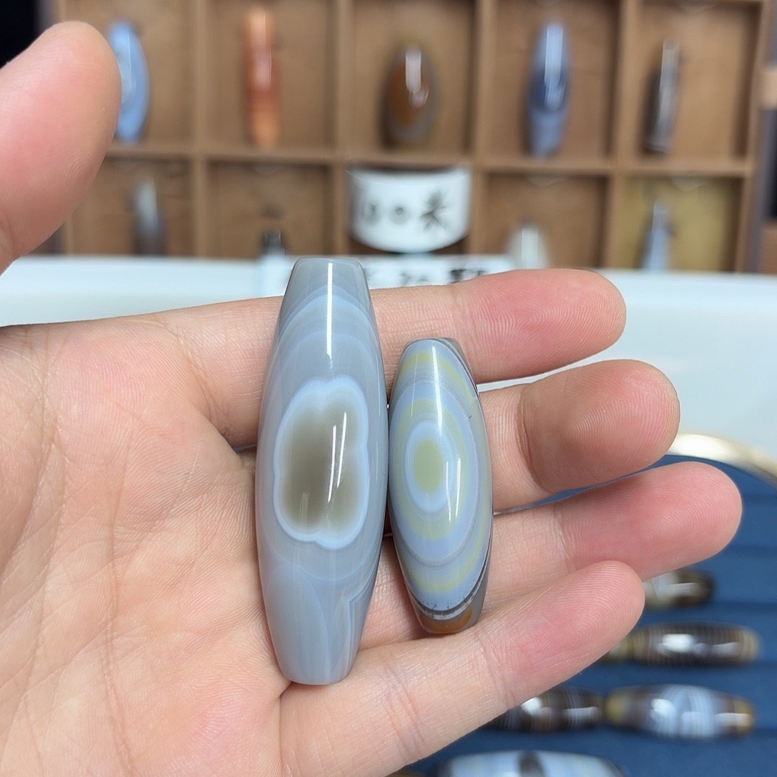 怡***3玛瑙/玉髓合金颈饰