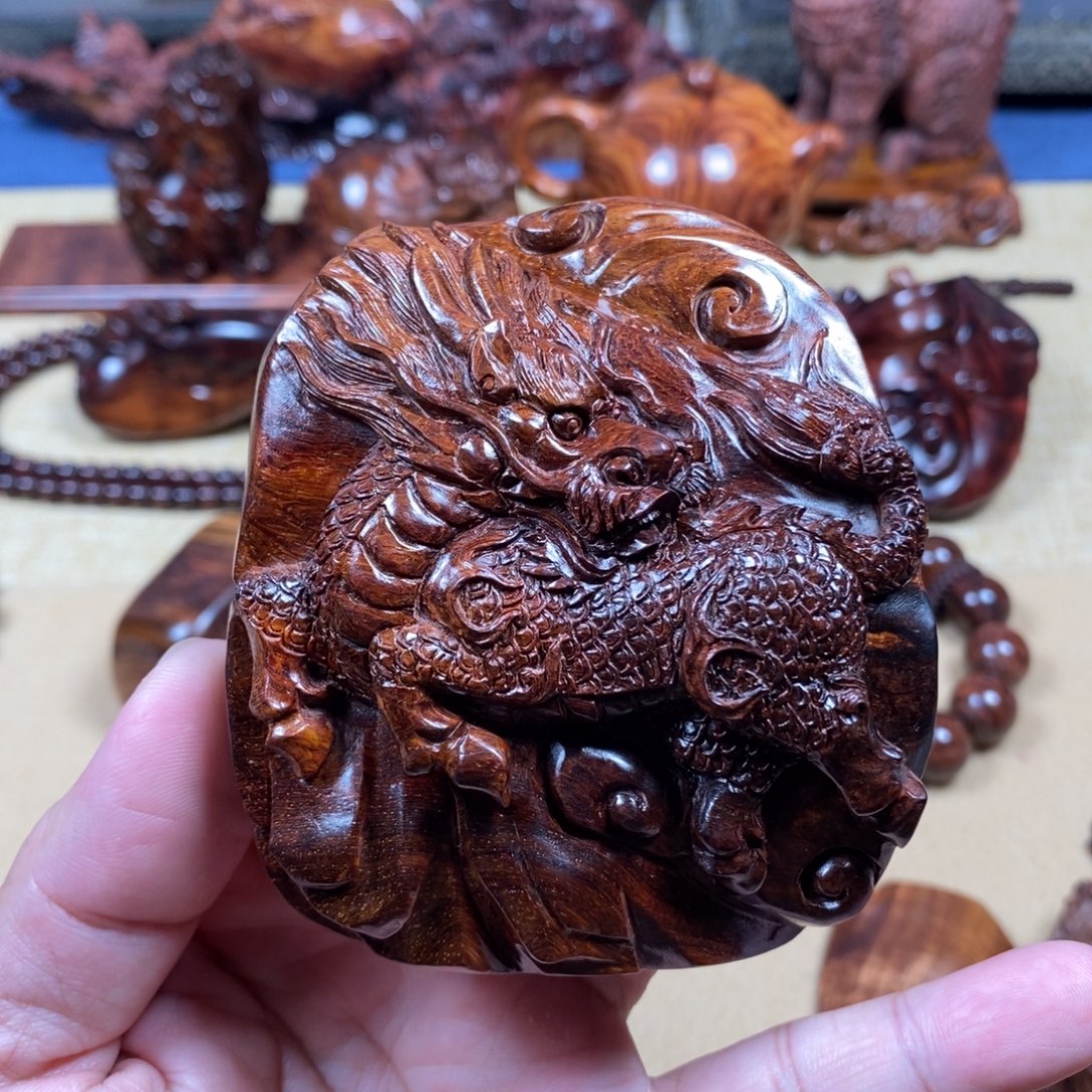 黄花梨/降香黄檀把件