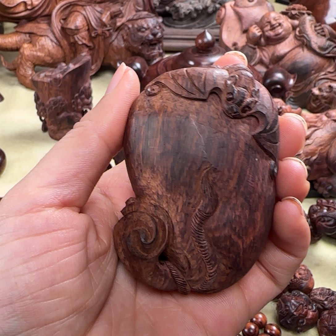 把件黄花梨/降香黄檀福袋 手把件