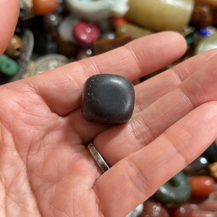 邓***群布艺铁合金我也很喜欢这个风格啊