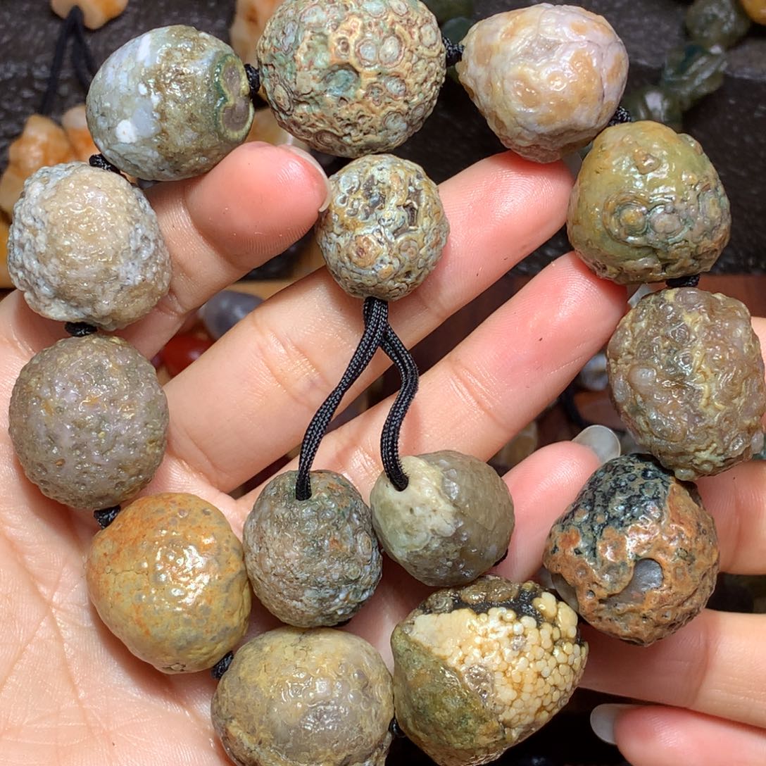 未镶嵌玛瑙/玉髓珠宝半成品