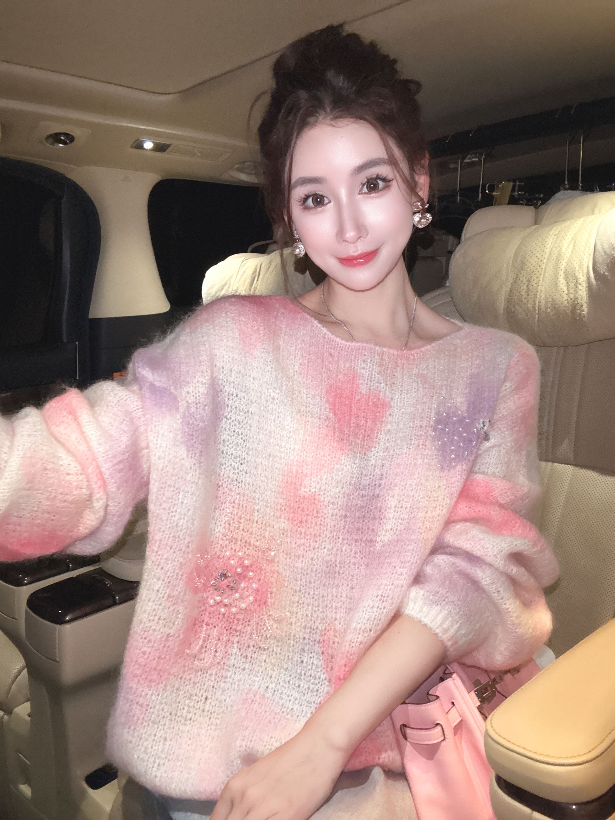 【花语成诗】时尚宽松渐变圆领扎染套头毛衣