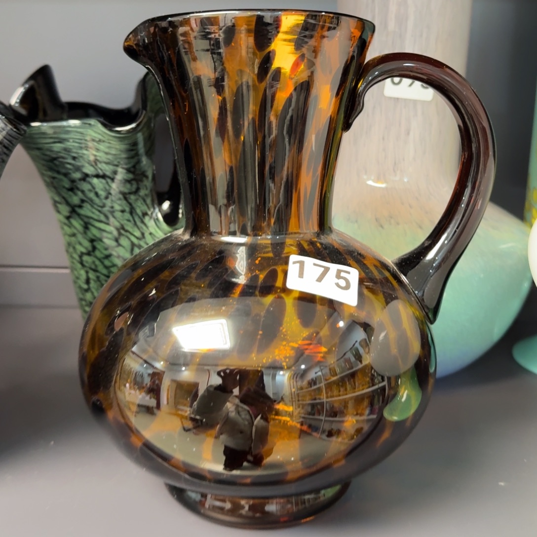 琉璃福利二级花瓶