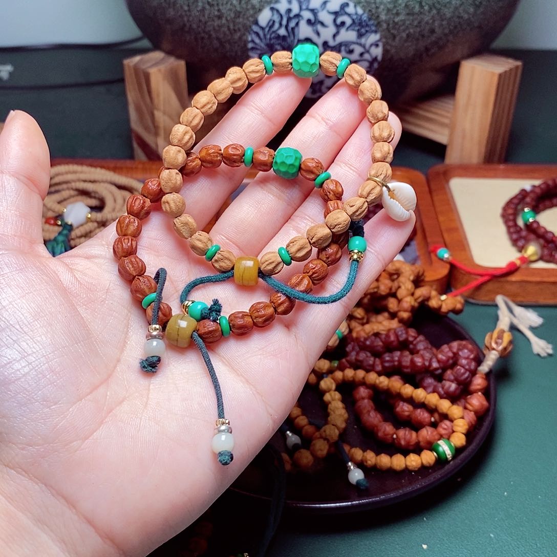 柏香籽/百香籽吊坠187.7莲花