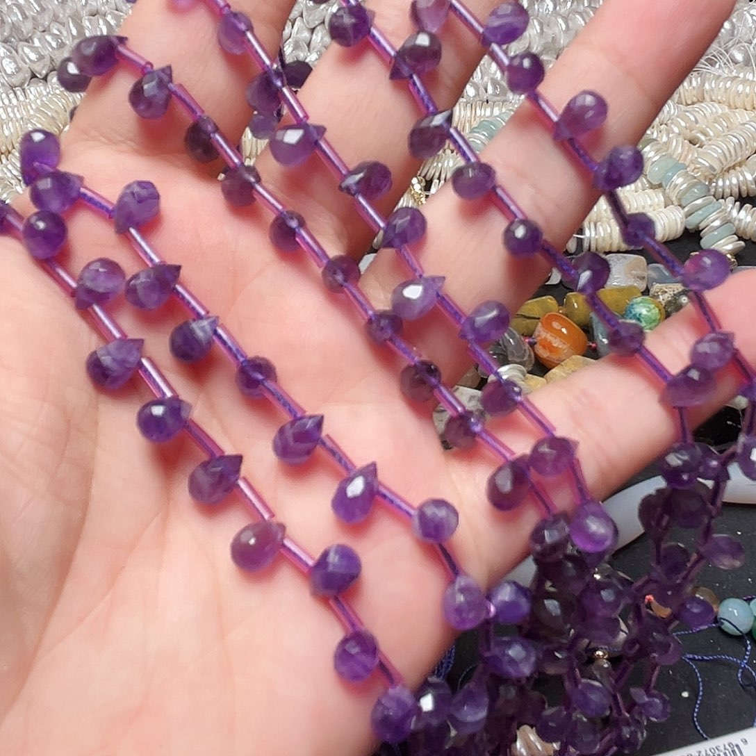 玛瑙/玉髓未镶嵌珠宝半成品K407。 2条紫水晶