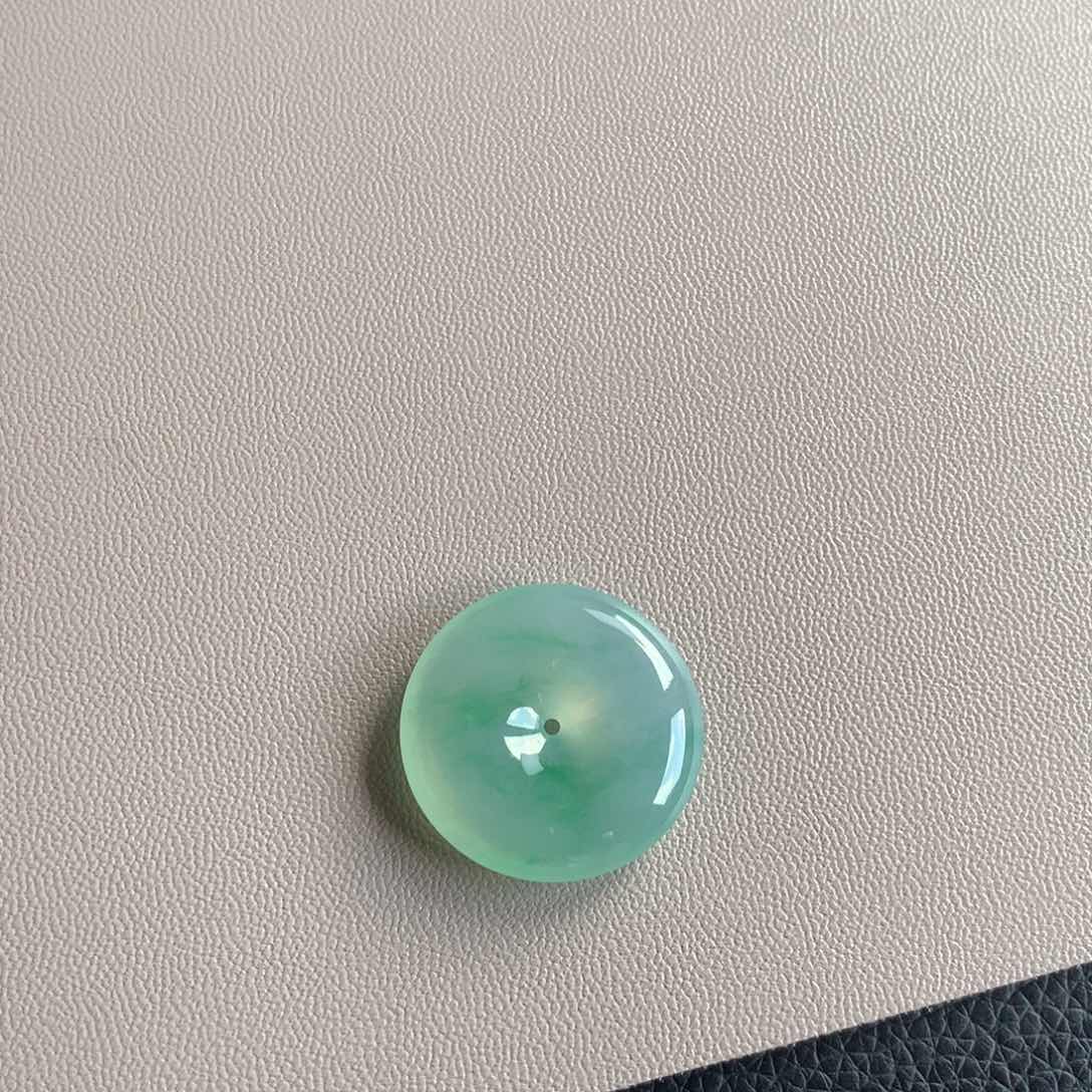 翡翠颈饰未镶嵌天然缅甸翡翠