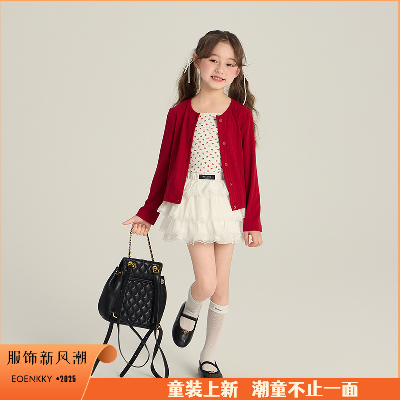 新款女童春夏短款可爱小碎花吊带背心艾摩贝贝儿童韩版百搭叠穿上