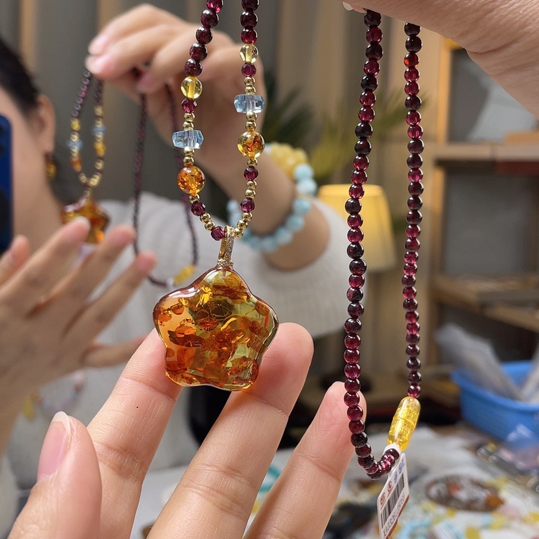 琥珀裸石银S925镀金镶嵌琥珀吊坠