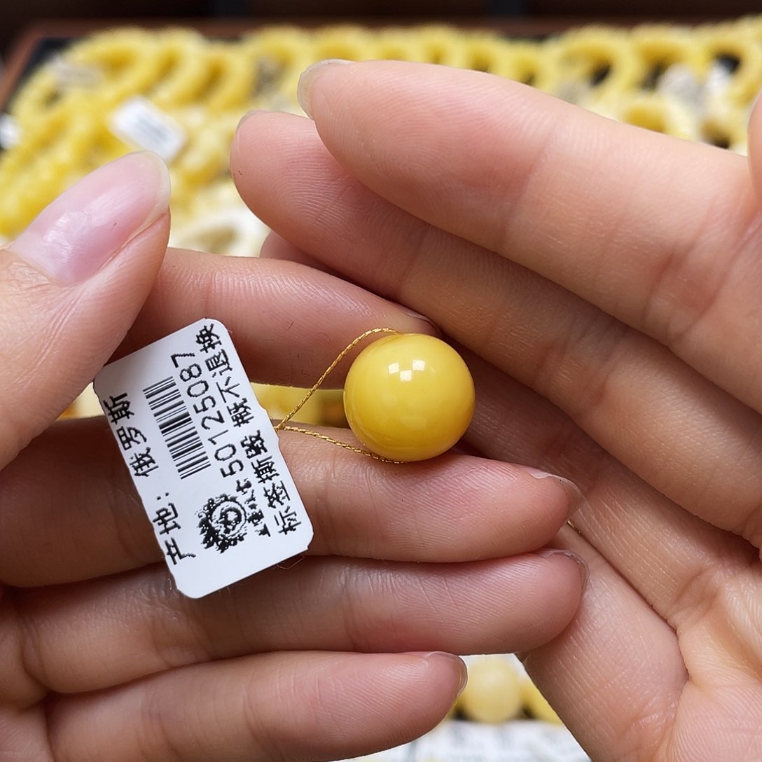未镶嵌蜜蜡裸石圆珠12.9mm花粉