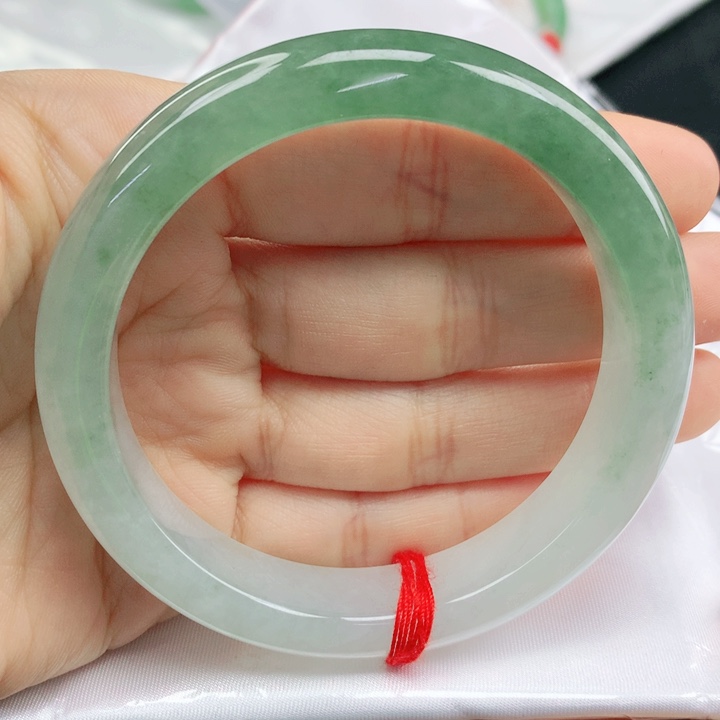 翡翠手镯未镶嵌半山半水57