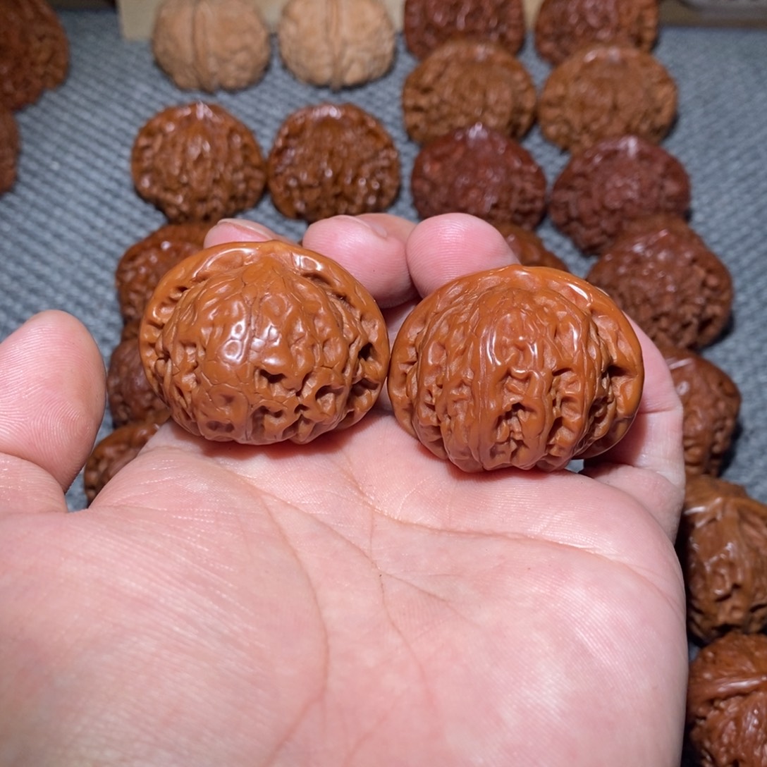 文玩核桃把件40平底宫灯