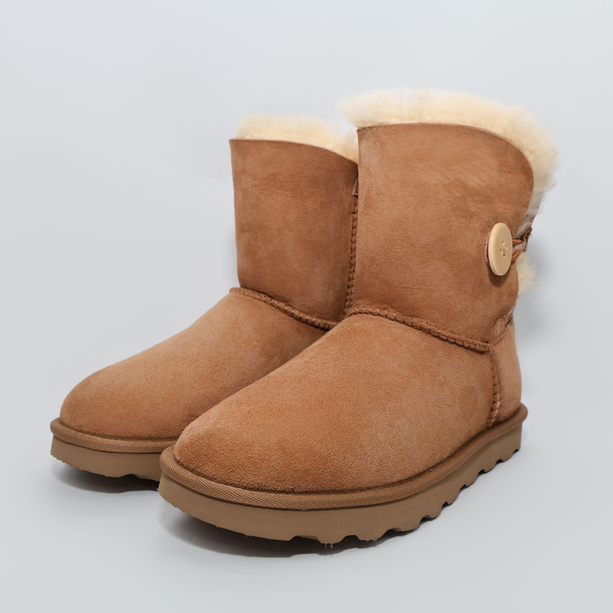 【羊皮毛一体5803中筒】经典女两穿木扣雪地靴加厚百搭保暖一脚蹬 