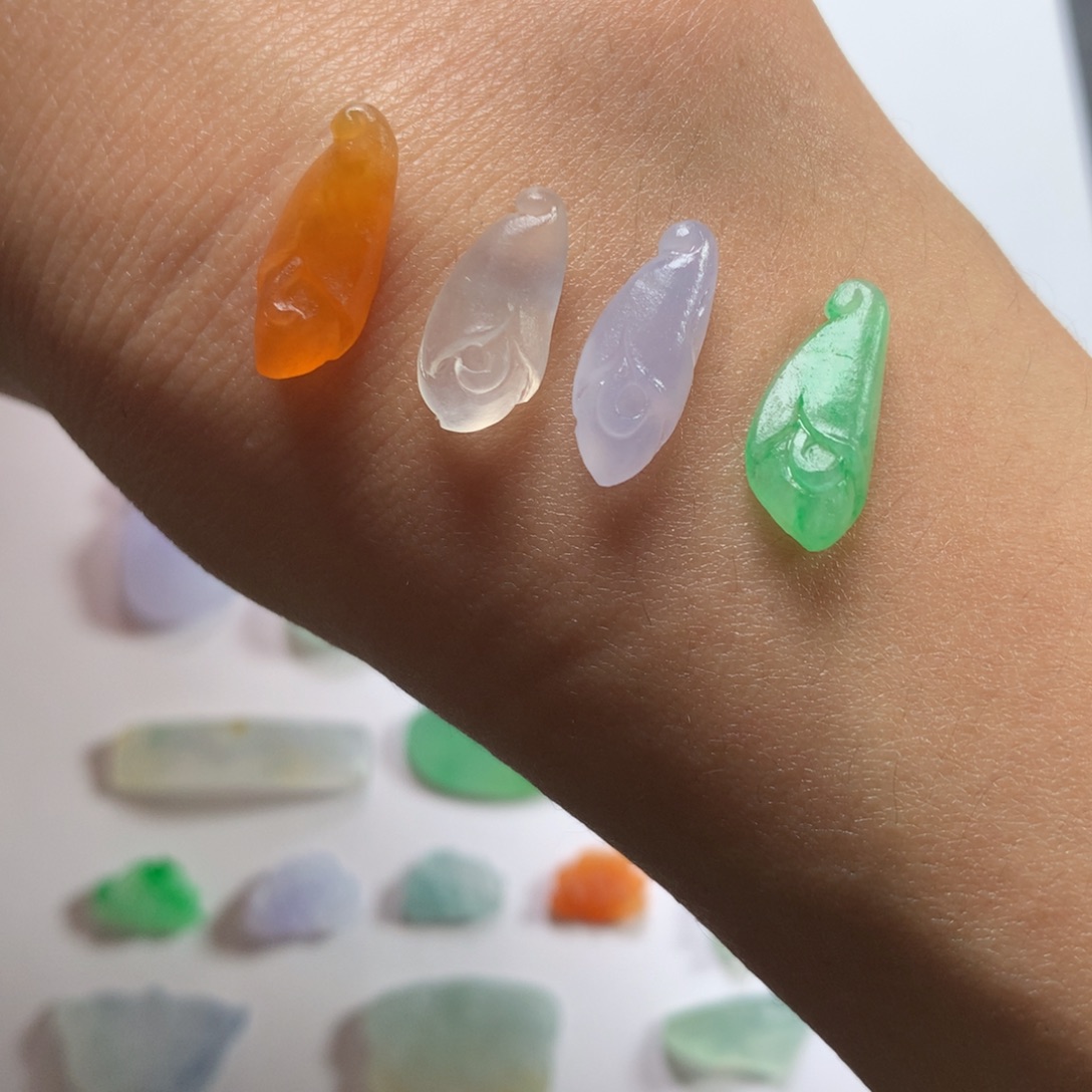 定制翡翠未镶嵌缅甸翡翠A货玉兰花