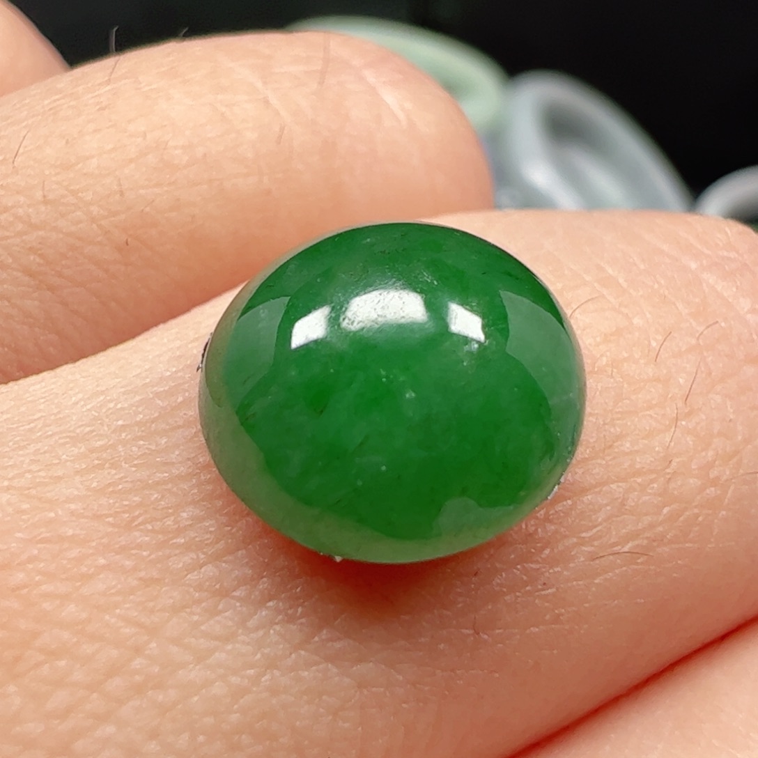 翡翠未镶嵌耳饰蛋面