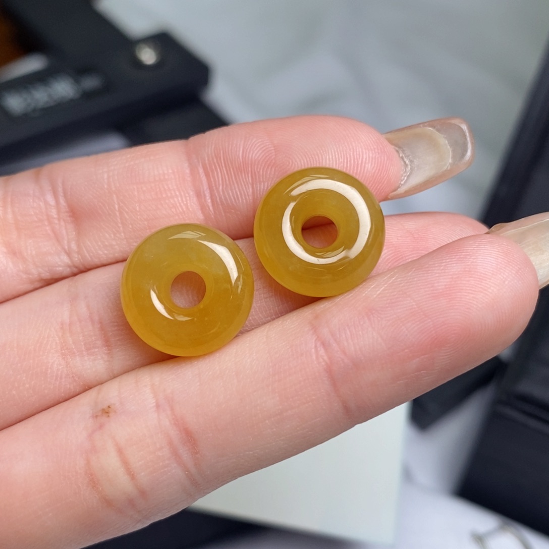 翡翠耳饰未镶嵌冰黄翡甜甜圈