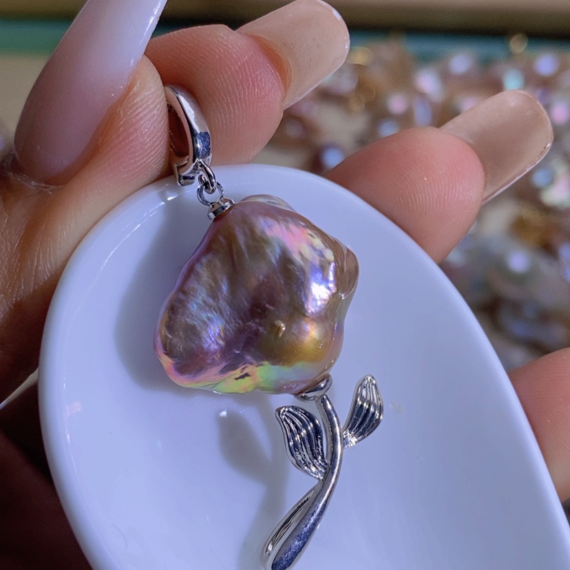 【闪购商品】淡水珍珠天然珍珠（微瑕）18K金镶嵌