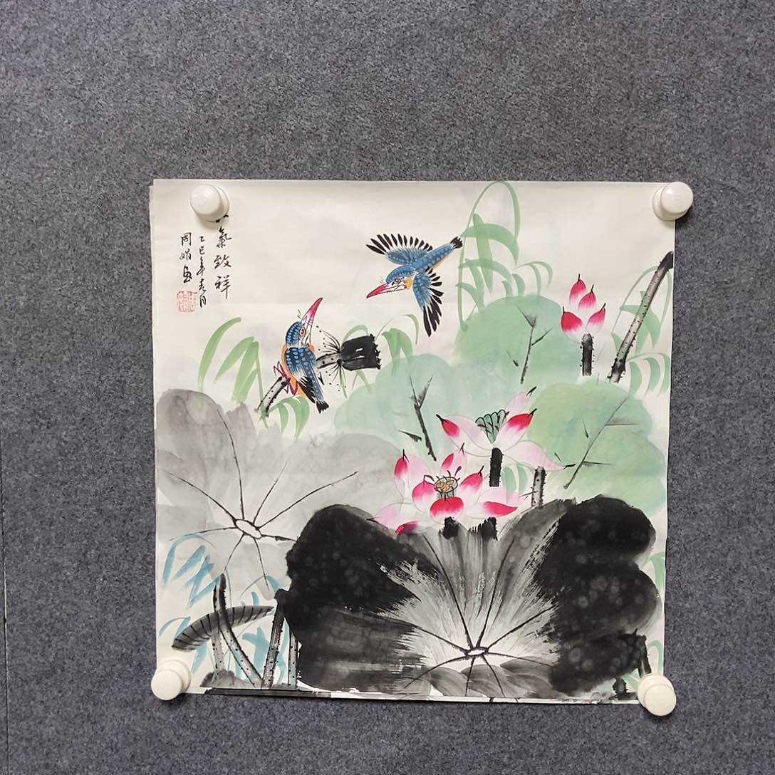 国画三尺斗方一副