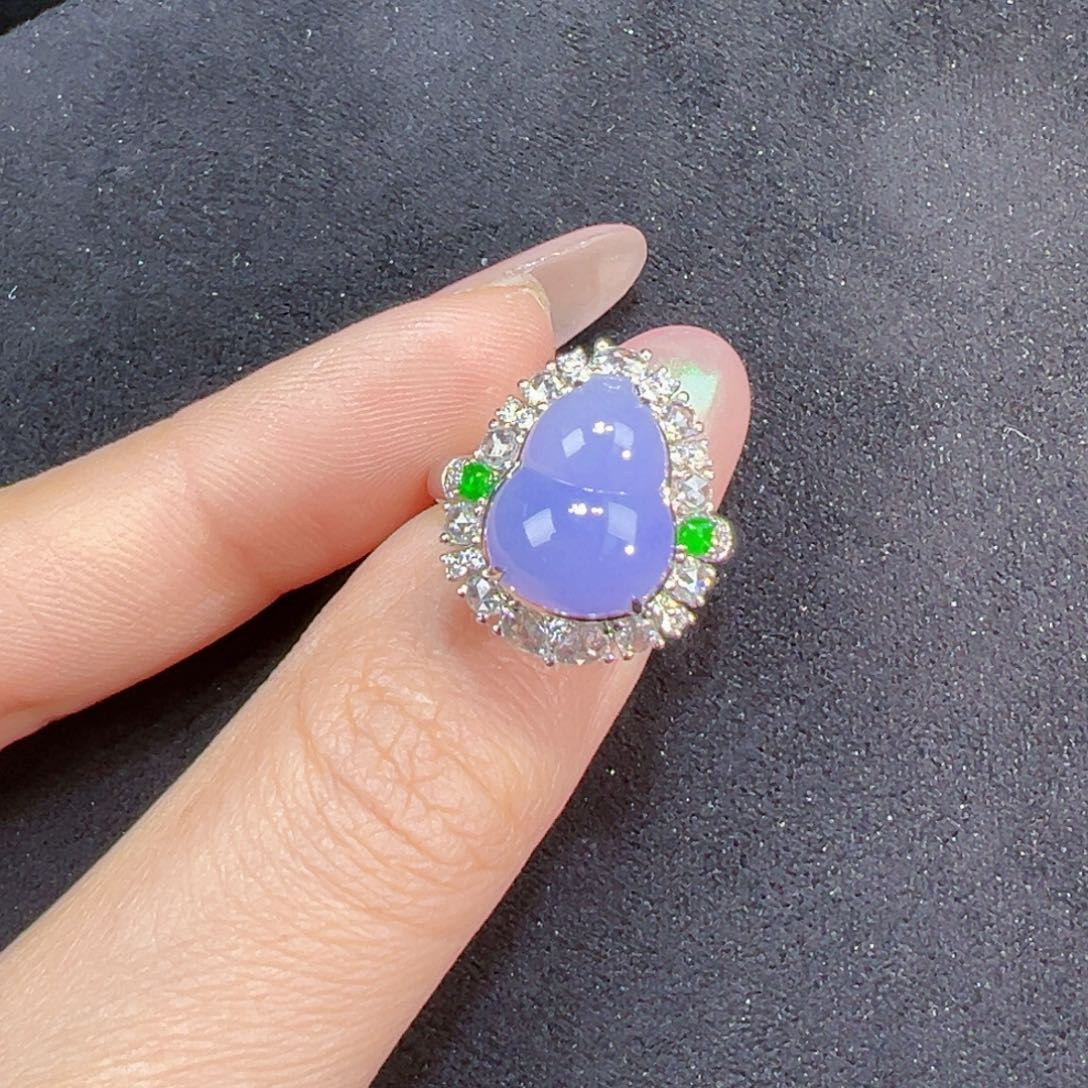 翡翠戒指18K金镶嵌葫芦