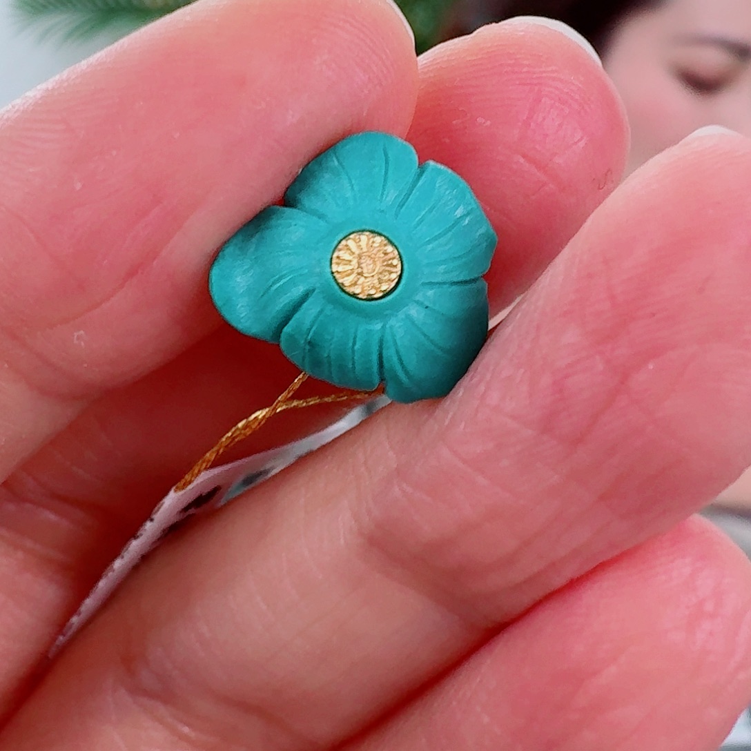 未镶嵌绿松石珠宝奇石