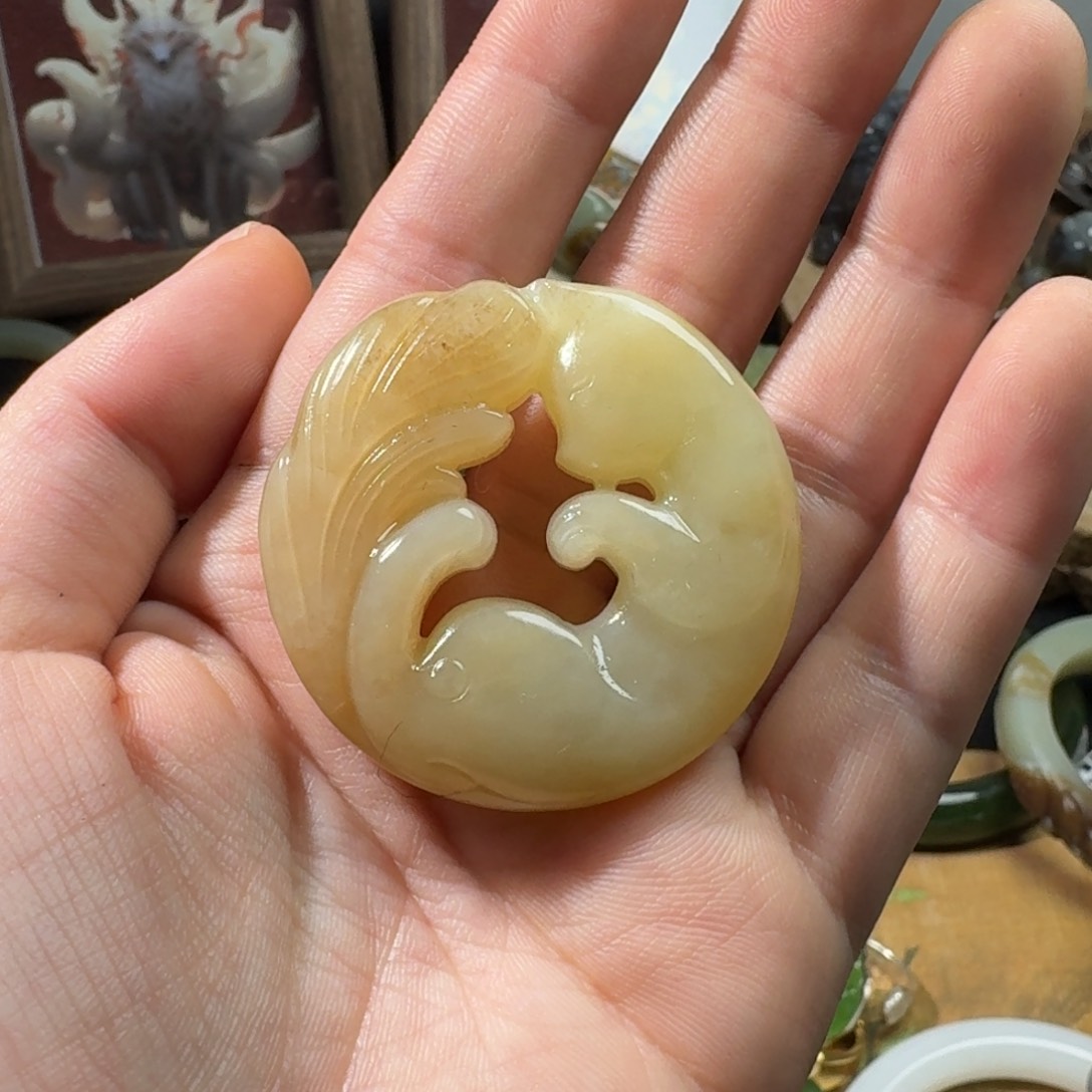 和田玉挂件未镶嵌