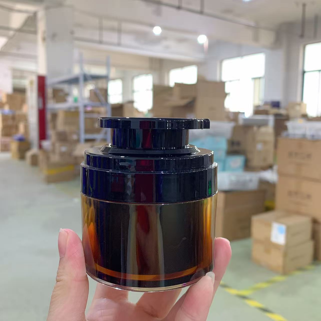 【H】熊果苷曜白微精华霜50g【裸瓶/有刮痕/微瑕】电商退件