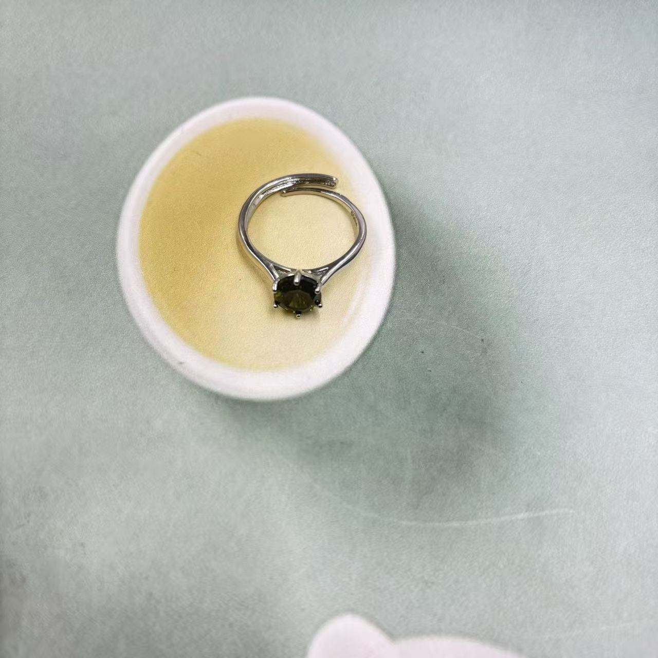 【高端定制】收藏级轻奢精致百搭戒指NP259013