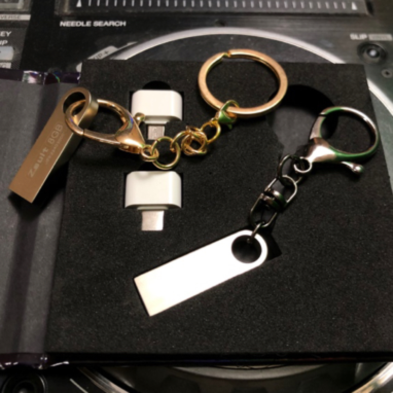 Usb款钥匙扣32.g盘+钥匙扣挂件