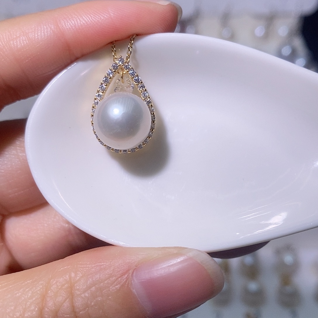 淡水珍珠吊坠(赠链)银S925镶嵌尺寸10/11毫米