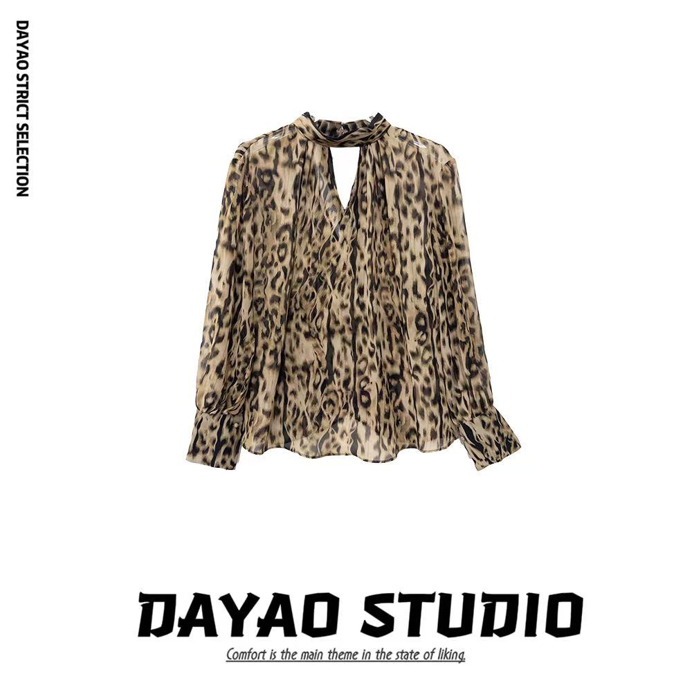 【no退no换】【斩女豹纹】豹纹印花设计感V领镂空长袖衬衫 114