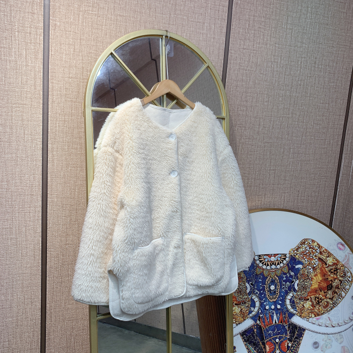 QQ943孕妇杏色外套90-140