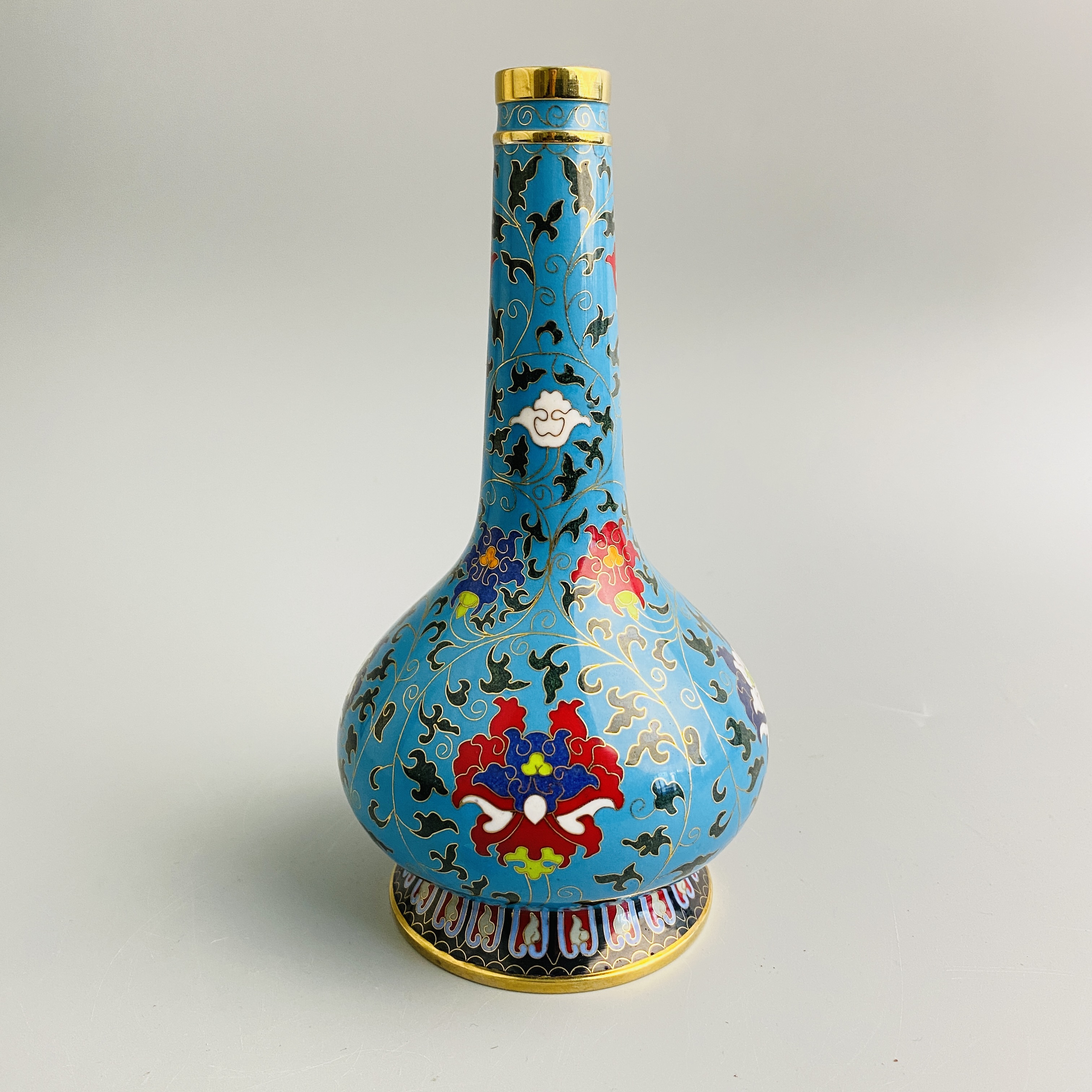 20世纪・名家米振雄铜胎掐丝珐琅锥把瓶【古董拍卖】ZJ25ZJ0303110