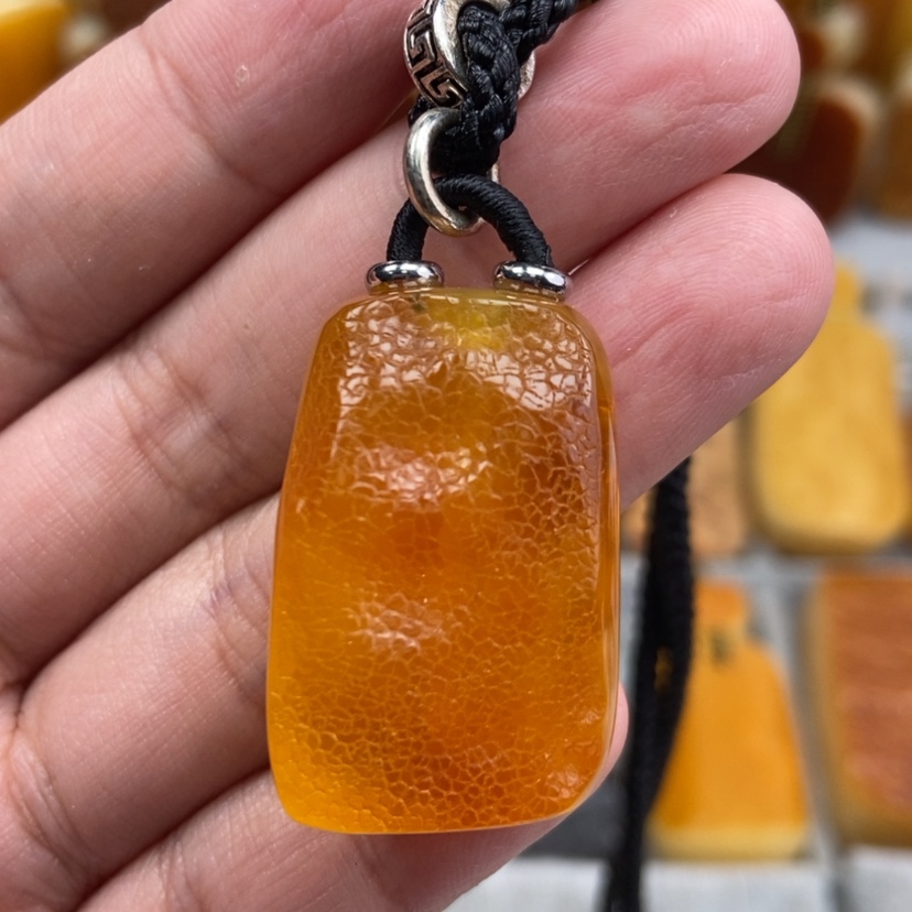 【闪购商品】琥珀珠宝奇石未镶嵌