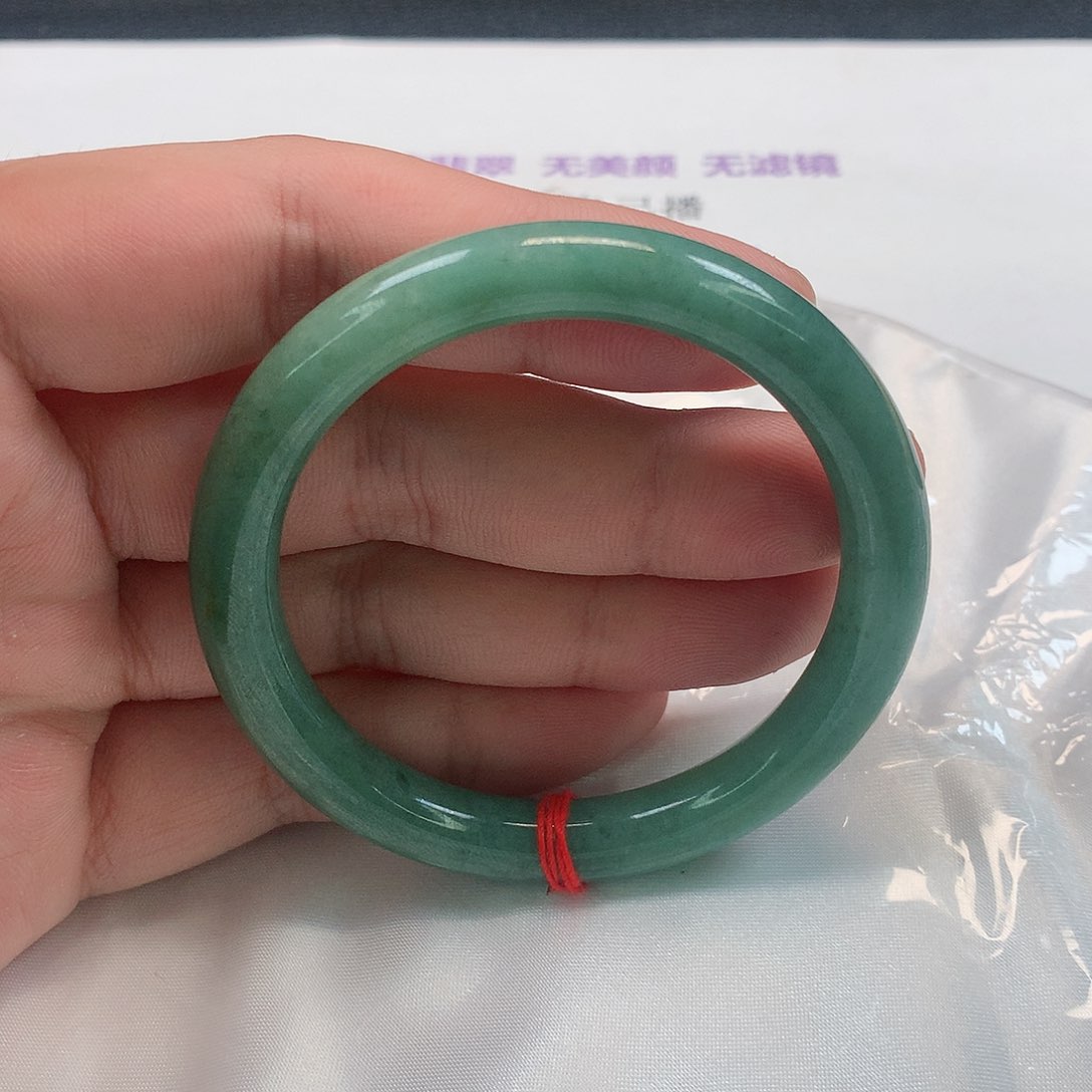 翡翠手镯（圆镯）未镶嵌270号