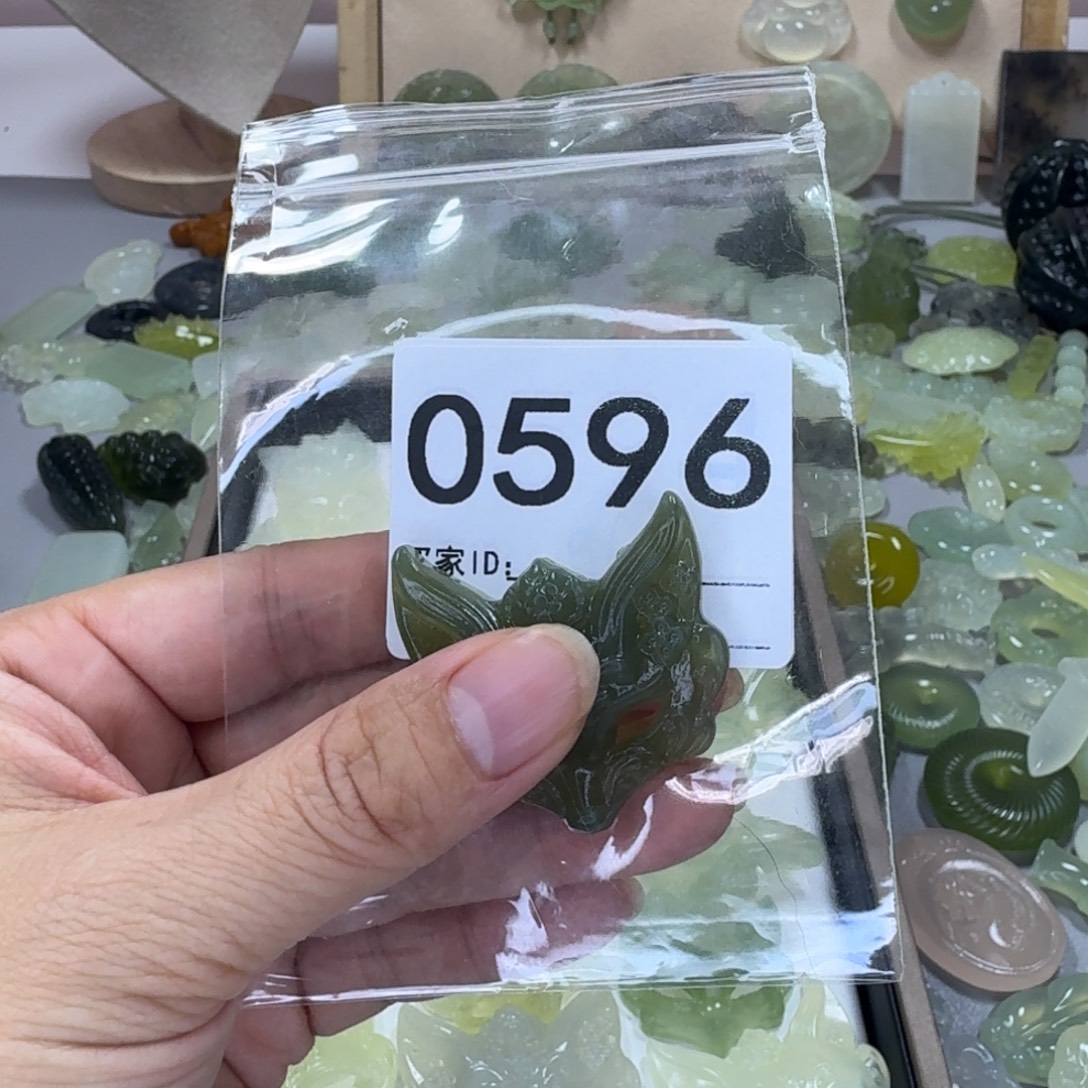 A***)岫玉合金颈饰精美礼品