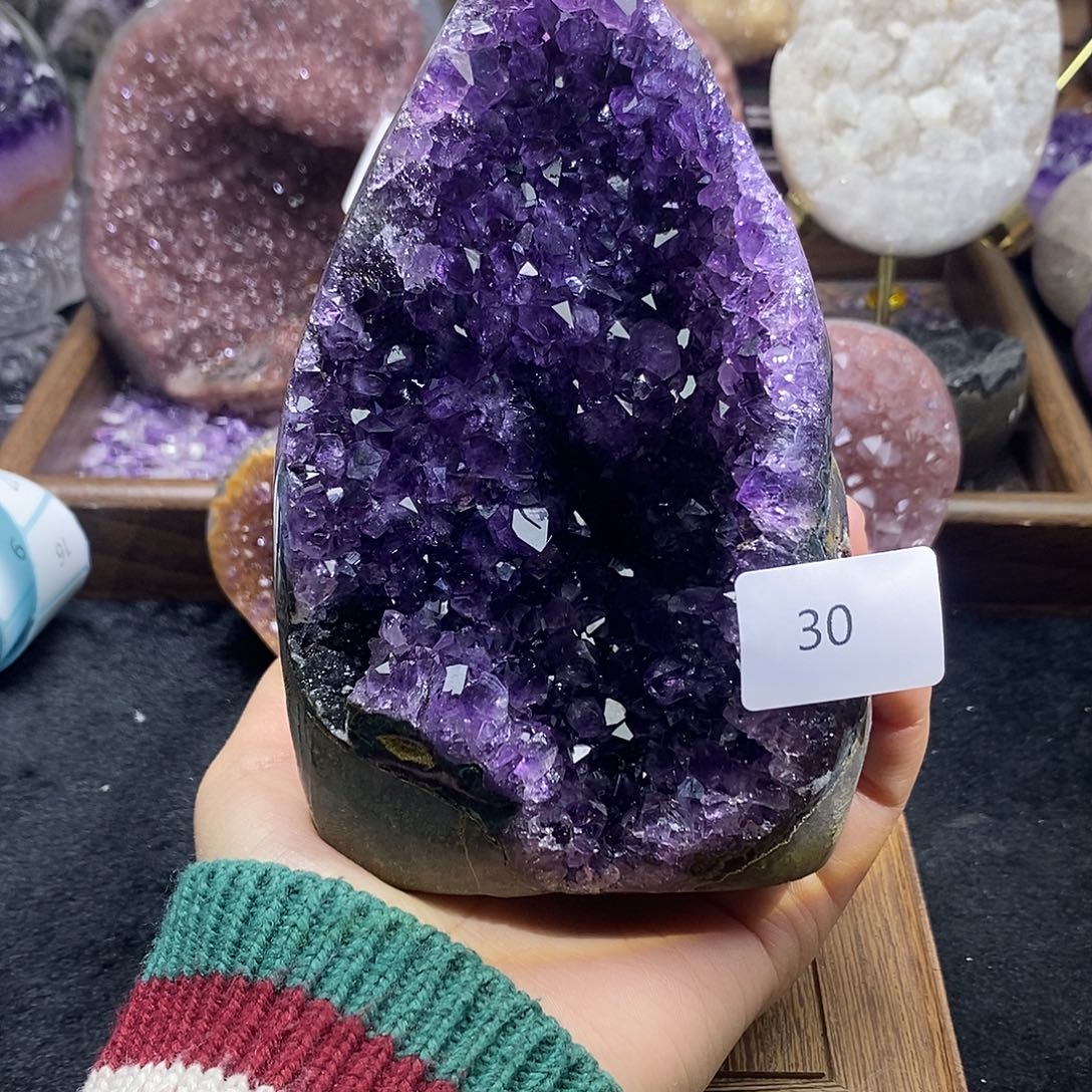 大型摆件（非配饰）未镶嵌发晶