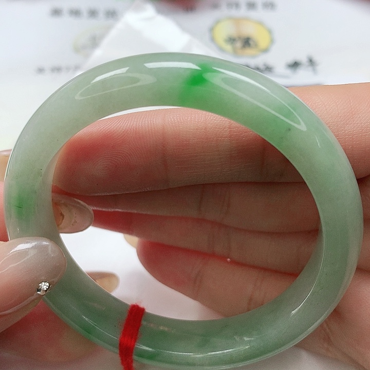 翡翠手镯未镶嵌缅甸天然A货翡翠